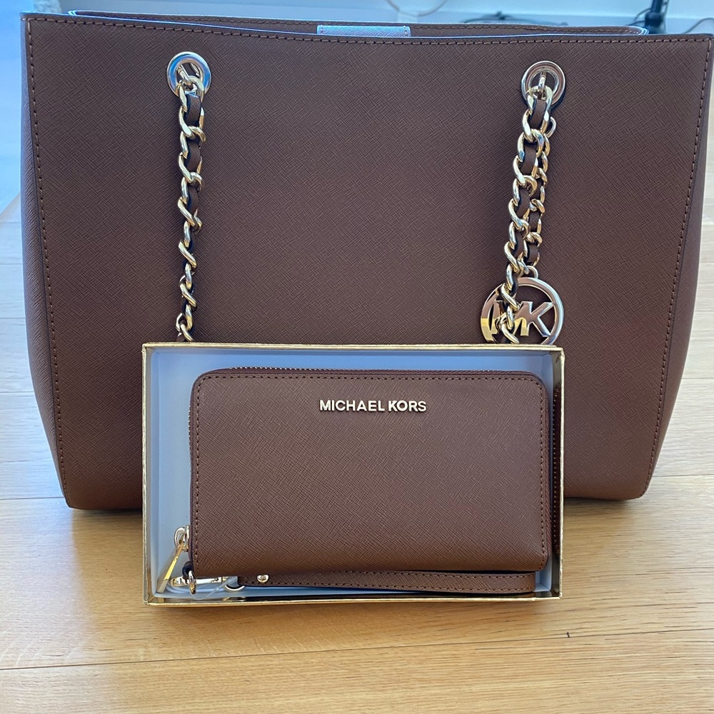 Michael Kors Tote and Wallet NWT
